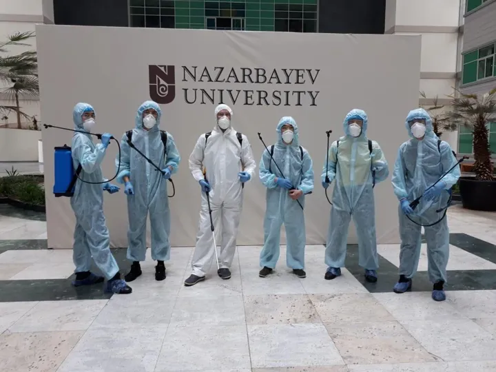 Nazarbayev University нысанындағы бригада